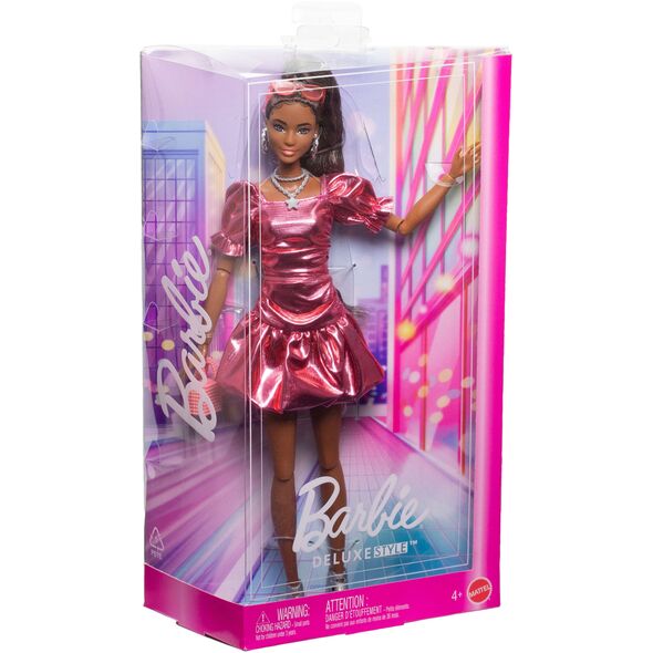 BARBIE DELUXE FASHIONISTAS tamsiaplaukė lėlė (JFP41)