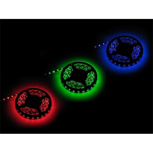 Taśma LED Blow 70-943# Taśma led rgb 5050 5m/300+złączka