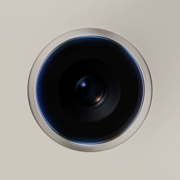 Apple iPhone 15 Pro Max - HARDY Lens Protection Pro Natural