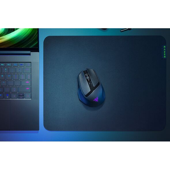 Razer Basilisk Mobile wireless gaming mouse