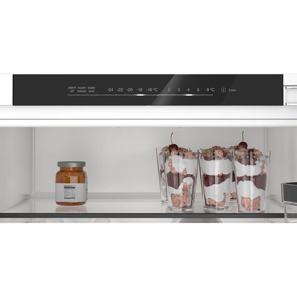 Lodówka Bosch Įmontuojamas šaldytuvas Bosch KIN96SFD0
