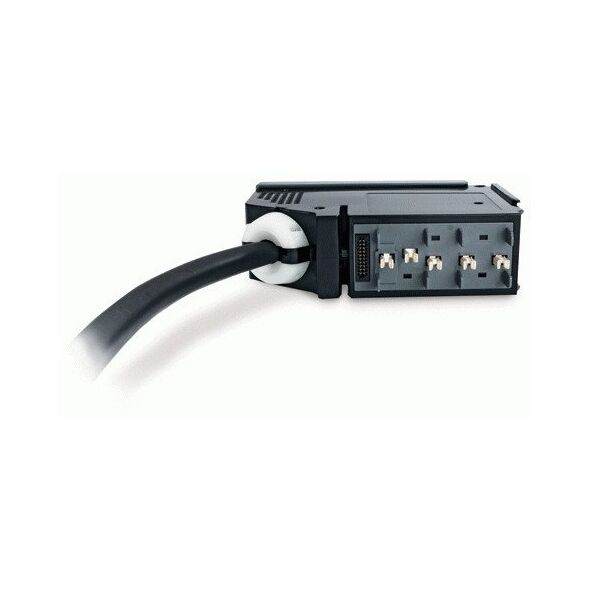 APC IT Power Distribution Module 3 Pole 5 Wire 16A IEC309 980cm rozdzielacz zasilania PDU