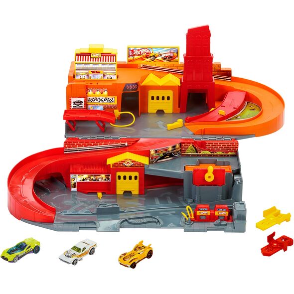 Hot Wheels Rajdowe miasto Przenośny zestaw JFH37