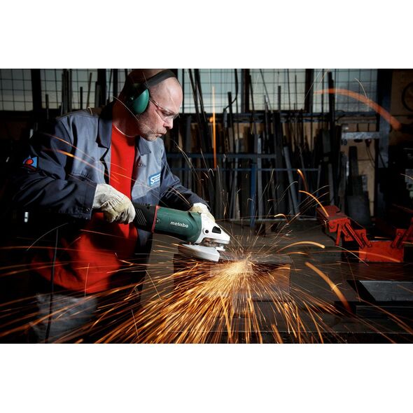 Szlifierka Metabo Szlifierka kątowa 230mm W 24-230 MVT 2400W z wyłącznikiem czuwakowym (606467260)
