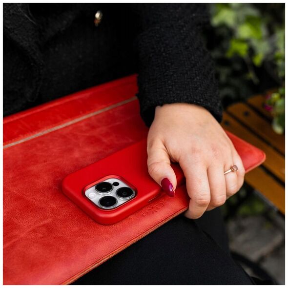 Fixed MagLeather Samsung Galaxy S25+ red
