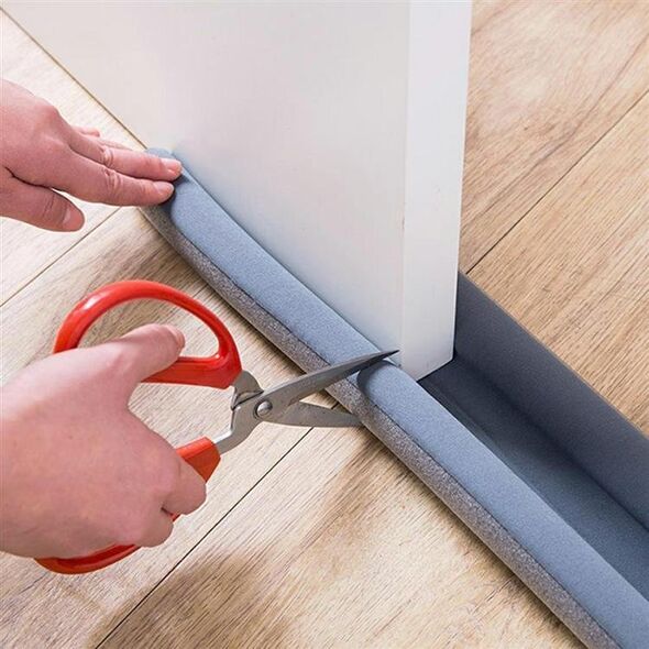 Apte USZCZELKA DO DRZWI OKIEN Antyprzeciągowa Izolacja 95cm czarna AG706B