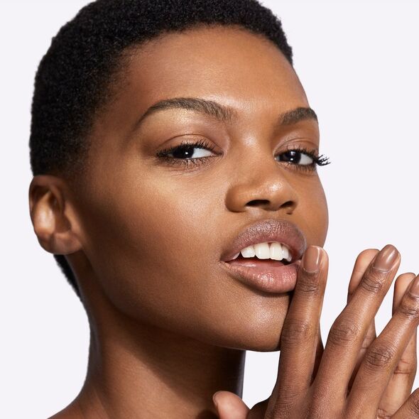 MAC Strobe cream Goldlite Rozświetlający krem do twarzy