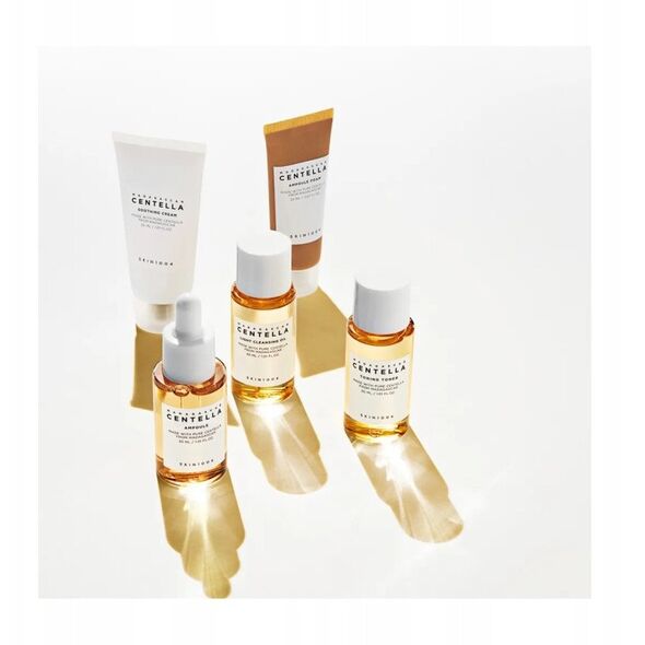 SKIN1004_SET Madagascar Centella Travel Kit olejek oczyszczający 30ml + pianka oczyszczająca 20ml + tonik do twarzy 30ml + serum do twarzy 30ml + krem do twarzy 30ml