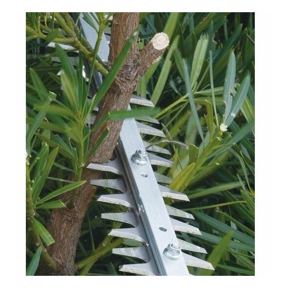 Cordless hedge trimmer MAKITA UN001GZ 40V MAX XGT