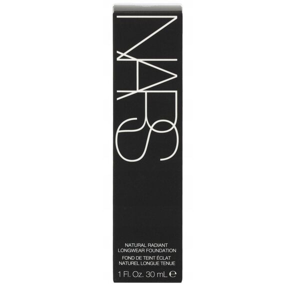 Nars Natural Radiant Longwear Foundation