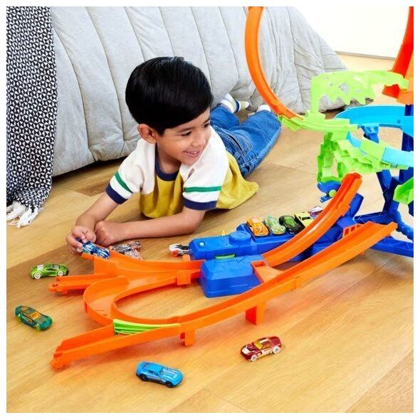 Hot Wheels Πίστες Κόλπων Μεγάλη Εναέρια Σύγκρουση