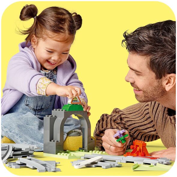 LEGO Duplo Σήραγγα και σιδηροδρομικές γραμμές — επεκτατικό σετ (10425)