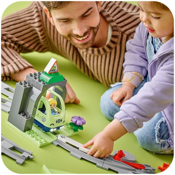 LEGO Duplo Σήραγγα και σιδηροδρομικές γραμμές — επεκτατικό σετ (10425)
