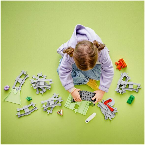 LEGO Duplo Σήραγγα και σιδηροδρομικές γραμμές — επεκτατικό σετ (10425)