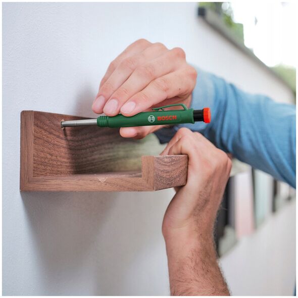 Μολύβι μαρκαδόρου για βαθιές τρύπες