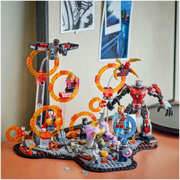 LEGO Marvel Avengers: Τέλος παιχνιδιού - τελική μάχη (76323)