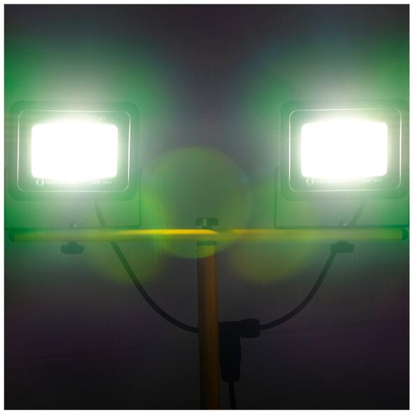 Worklight LED 2x30W 6000K with tripod Forever Light