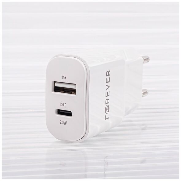 Forever TC-01-20AC PD QC charger 1x USB-C 1x USB 20W white