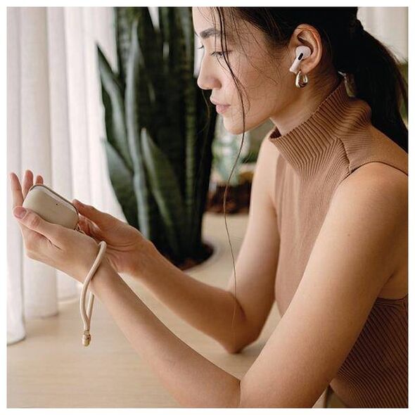 Original Case APPLE AIRPODS PRO 2 Coehl Haven creamy 8886463687352