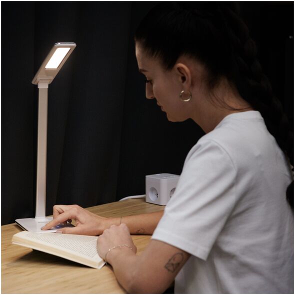 Huslog Lamp with induction charger white OW-0648 5902983625575