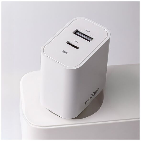 Maxlife MXTC-06-20AC PD QC charger 1x USB-C 1x USB 20W white + USB-C - USB-C cable 20W 5907457738409