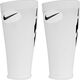 Nike Opaski piłkarskie Guard Lock Elite Sleeves białe r. XL (SE0173 103) 4718771 91209462881