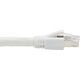 Eaton Eaton Tripp Lite Series Cat8 25G/40G Certified Snagless Shielded S/FTP Ethernet Cable (RJ45 M/M), PoE, White, 6 ft. (1.83 m) - Patch-Kabel - RJ-45 (M) zu RJ-45 (M) - 1.829 m - S/FTP - CAT 8 - ohne Haken, robust - weiss