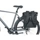 Basil Plecak/Sakwa rowerowa BASIL SOHO BACKPACK NORDLICHT17L, mocowanie na haki Hook-On System, wodoodporny poliester, oświetlenie, night black (NEW 2024)