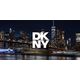 DKNY DKHMP16SHRHSEK iPhone 16 6.1"        czarny/black hardcase Repeat Texture Pattern With Stripe
