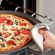 ΦΟΡΜΑ ΜΕ ΤΡΥΠΕΣ ΓΙΑ ΠΙΤΣΑ 33CM BRUNBESTE BB-2553