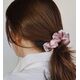 SISTER YOUNG_Lilu satynowa gumka do włosów scrunchie Pink